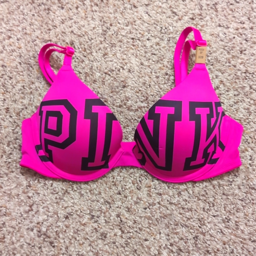 NWT Pink Victoria's Secret Bra 32B